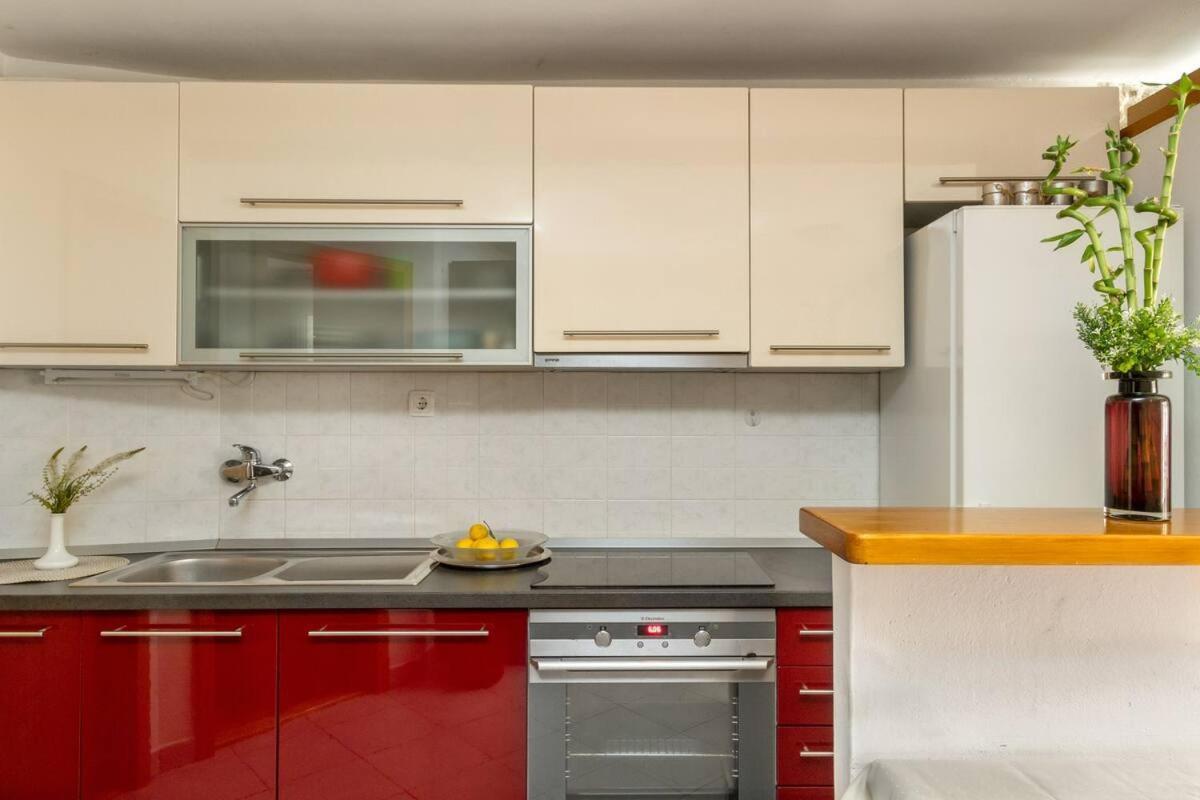 Aparrtment Terra- Combine Beach&Old Town Apartamento Split Exterior foto