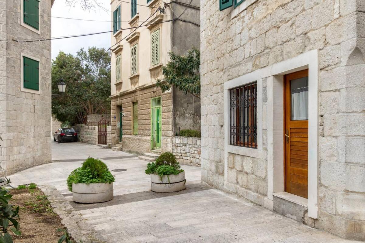 Aparrtment Terra- Combine Beach&Old Town Apartamento Split Exterior foto
