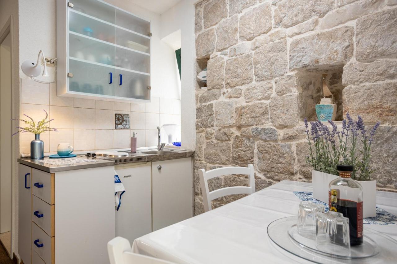 Aparrtment Terra- Combine Beach&Old Town Apartamento Split Exterior foto