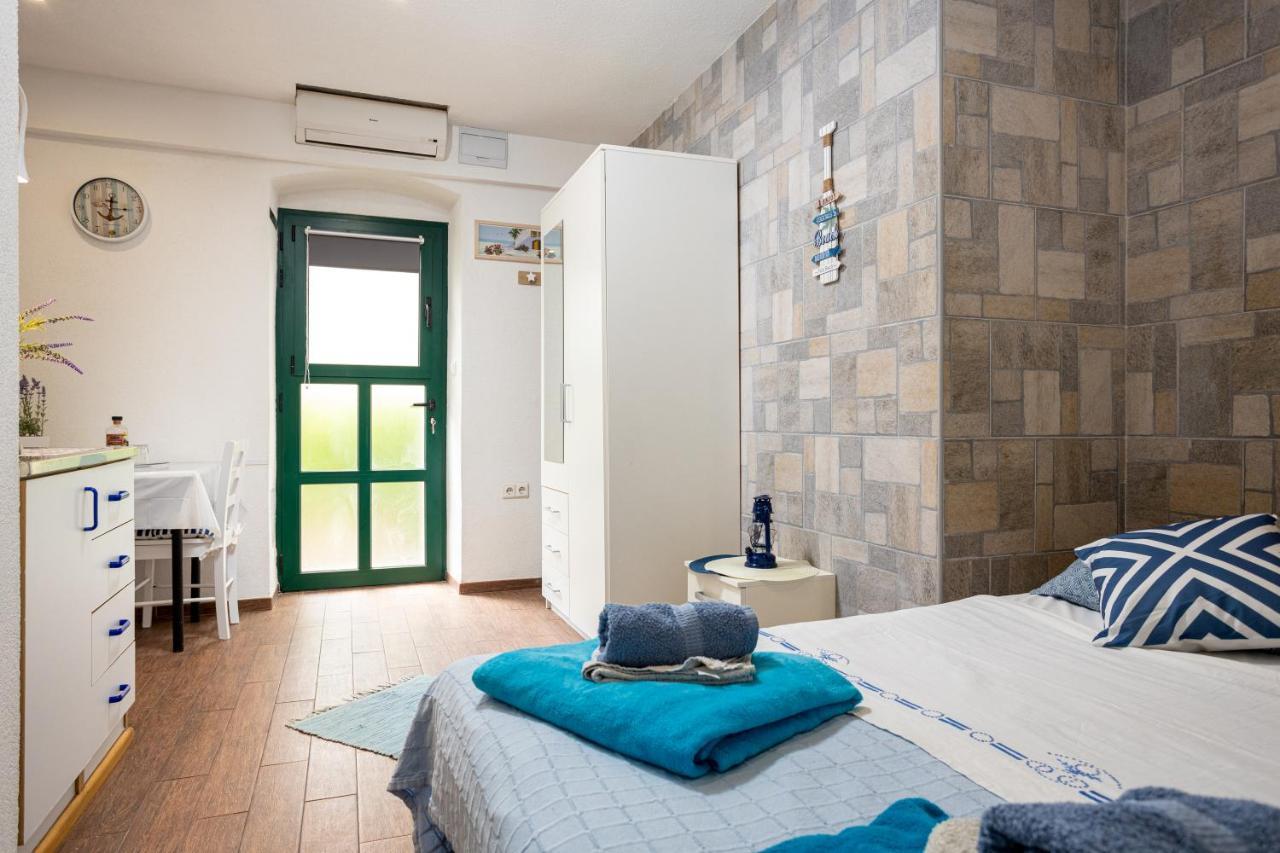 Aparrtment Terra- Combine Beach&Old Town Apartamento Split Exterior foto