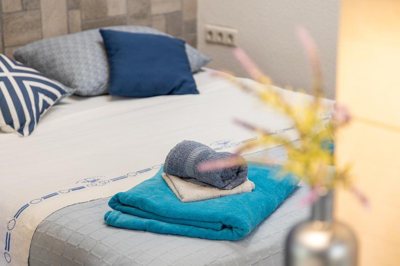 Aparrtment Terra- Combine Beach&Old Town Apartamento Split Exterior foto